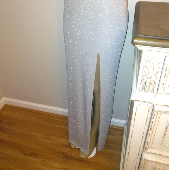 Side Slit Party Dress - Picture 4 of 8